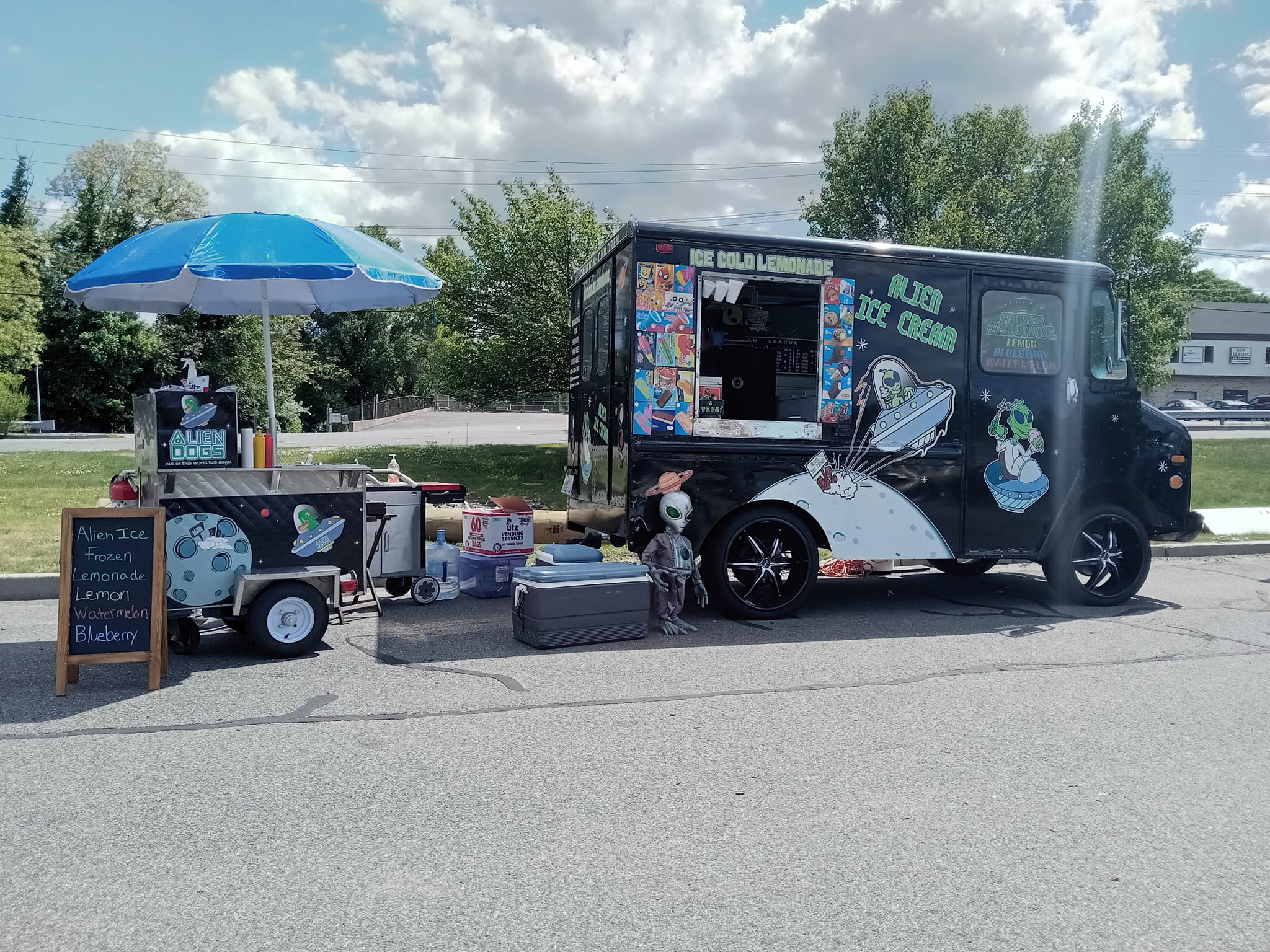 Picture of an ice cream truck in space